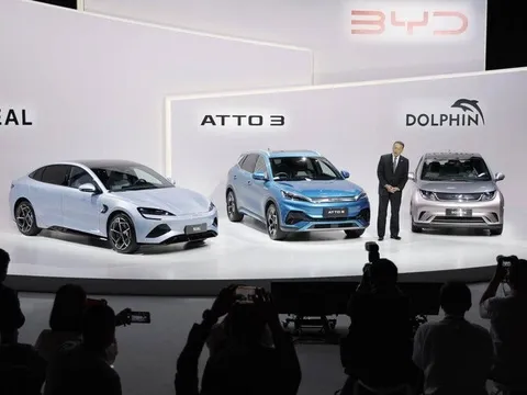 Xuất khẩu hơn 1 triệu xe, tăng trưởng 28% trong năm 2025: Một hãng xe Trung Quốc chính thức vượt qua Tesla để trở thành nhà sản xuất xe điện lớn nhất thế giới