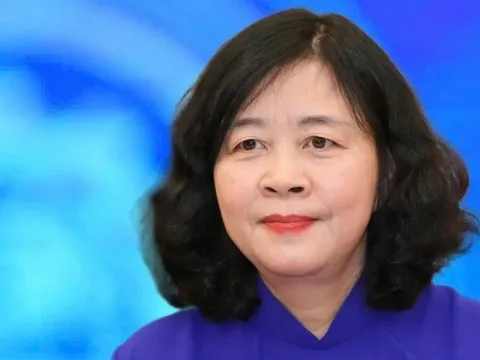 Giới thiệu bà Bùi Thị Minh Hoài ứng cử Đại biểu Quốc hội