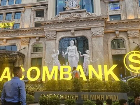 Logo Sacombank bất ngờ xuất hiện tại "đại bản doanh" của Thaigroup