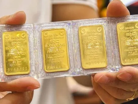 Chuyện gì thế này: Nhu cầu đầu tư vàng của người Việt chạm đáy 4 năm!
