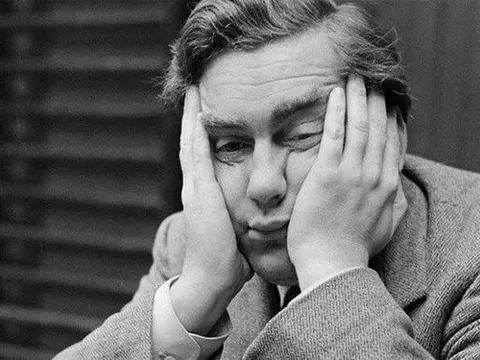 Khối ngoại thẳng tay bán ròng gần 1.800 tỷ đồng trong tuần cuối tháng 1, cổ phiếu nào bị "xả" mạnh nhất?