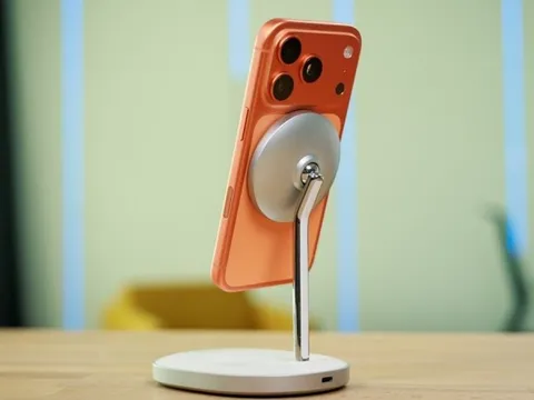 Lạ lùng iPhone 17