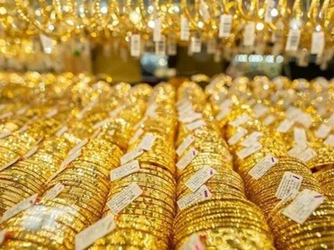 Sáng 3/2: Giá vàng quay đầu tăng mạnh