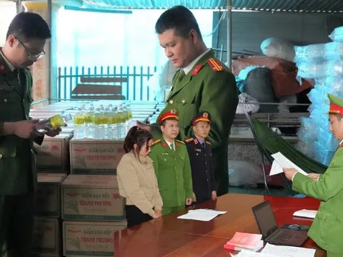 Đồng loạt ập vào khám xét 7 cơ sở kinh doanh, khởi tố bà chủ Lê Thị Lộc sinh năm 1992