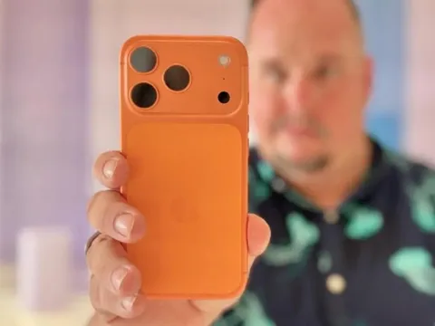 iPhone vượt 35 mẫu smartphone về thời lượng pin