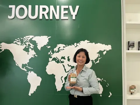 Ai là người đứng sau "giống lúa tỷ đô" của Việt Nam, được nước nhập gạo số 1 thế giới cân nhắc làm chuẩn?