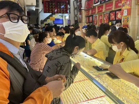 Nghỉ Tết, các doanh nghiệp kinh doanh vàng có hoạt động?