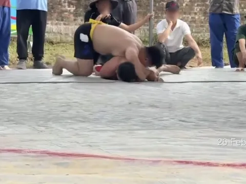 Vụ đô vật 44 tuổi tử vong tại hội làng ở Hà Nội: Công an vào cuộc