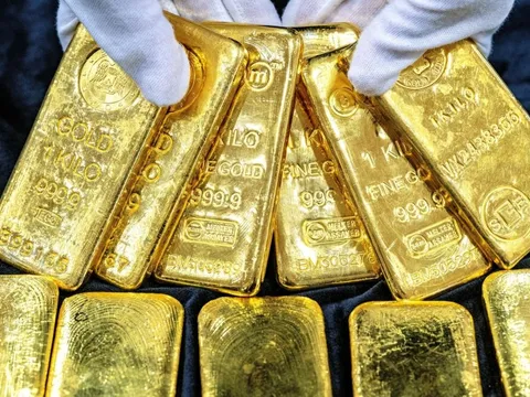 Giá vàng vượt 5.400 USD/ounce