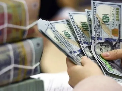 Cập nhật thị trường tiền tệ: Lãi suất liên ngân hàng giảm rất mạnh, tỷ giá USD tiếp tục tăng, NHNN hút thanh khoản VND