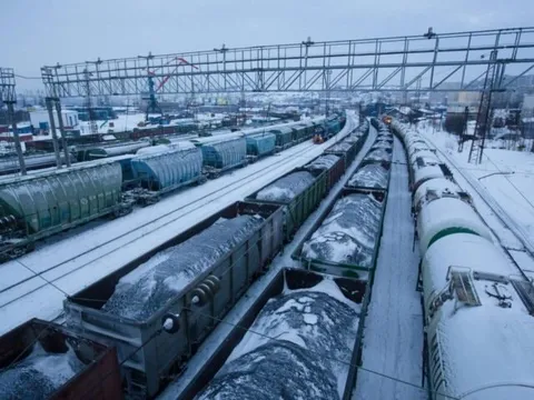 Căng thẳng Trung Đông: Lộ diện mặt hàng quan trọng tiếp theo tăng giá mạnh sau dầu thô và khí đốt