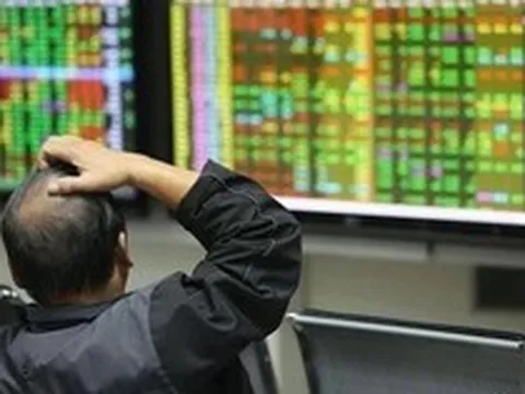 Vinaconex chốt ngày họp sau biến cố thượng tầng