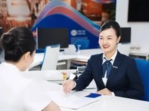 Sacombank khiến cổ đông bất ngờ