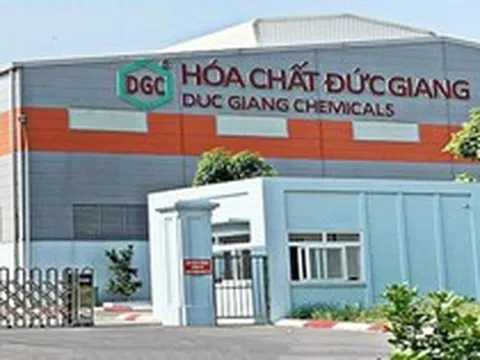 Cổ phiếu rơi tự do, Hóa chất Đức Giang không còn là doanh nghiệp tỷ USD vốn hóa
