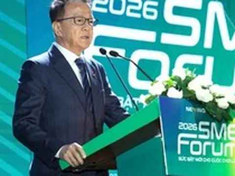 Tỷ phú Malaysia 12 bằng Tiến sĩ cảnh báo con số ảo mộng của BĐS Việt Nam, nhắc bài học về cú vay nợ 200% điên rồ