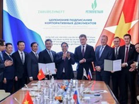 Gặp Thủ tướng, DN khổng lồ của Nga muốn xây kho dự trữ ‘kho báu’ trong lĩnh vực chiến lược của Việt Nam