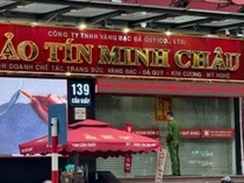 Bảo Tín Minh Châu ra thông báo quan trọng: Hé lộ "lý do" công an xuất hiện tại các cơ sở; chốt thời gian mở cửa đón khách trở lại