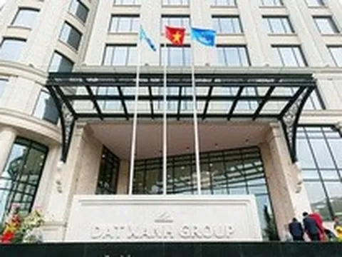 Phó Tổng Giám đốc Đất Xanh Group muốn thoái sạch vốn