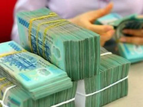 Lãi suất tiền gửi tiết kiệm tháng 4/2026: Điều chỉnh để hút khách hàng có nguồn vốn lớn