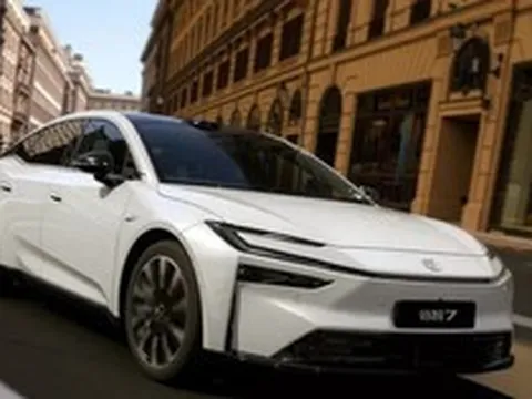 Xe điện mới của Toyota hút khách, nhận hơn 3.100 đơn ngay sau khi ra mắt