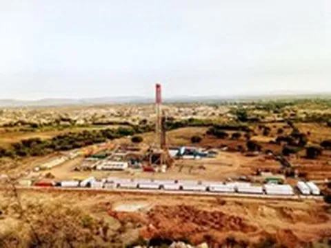 Khoan sâu 4.000m xuống lòng đất, phát hiện mỏ khí đốt sản lượng hơn 5.000 thùng mỗi ngày