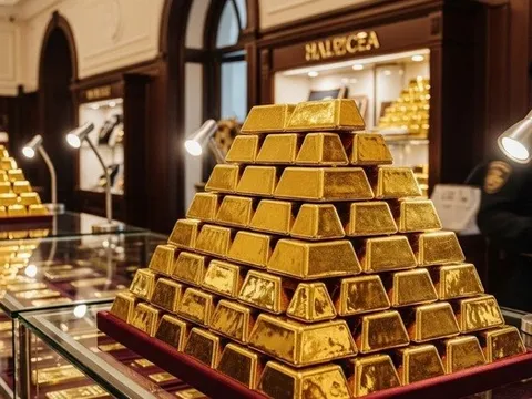 Giá vàng chiều nay (10/4): Vàng miếng SJC và nhẫn tăng mạnh phiên mở cửa, sau đó duy trì mốc đi ngang