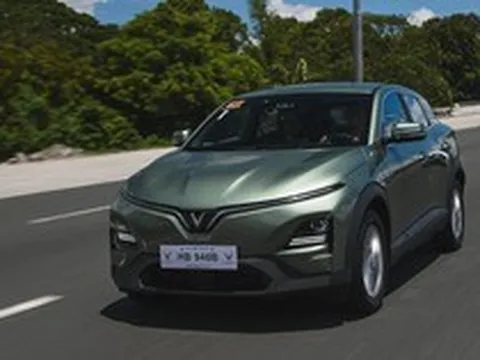 Tỷ phú Phạm Nhật Vượng đón tin vui bất ngờ: Doanh số xe điện tăng vọt 250%, đứng top ở 1 quốc gia Đông Nam Á