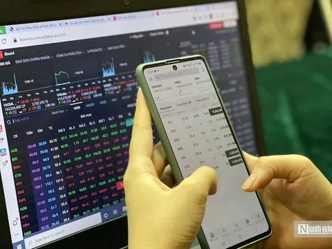 Áp lực chốt lời dâng cao, VN-Index “chao đảo” vùng 1.860 điểm: Cơ hội hay rủi ro?