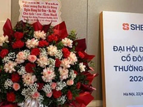 ĐHCĐ SHB: Hơn 3.000 cổ đông được nhận quà, SpaceX - Tesla của Elon Musk gửi hoa chúc mừng