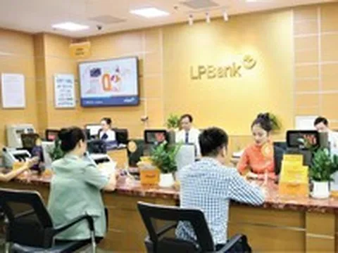 Lãi suất ngân hàng LPBank mới nhất tháng 4/2026: Sau điều chỉnh, kỳ hạn nào có lãi suất cao nhất?