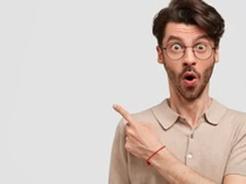 Cập nhật BCTC quý 1/2026 ngày 27/4: Dầu khí, xăng dầu tăng đột biến; Ngân hàng, F&B thăng hoa; Bất động sản phân hóa mạnh