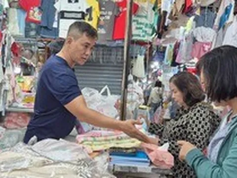 Chính thức nâng ngưỡng doanh thu miễn thuế với hộ kinh doanh lên mức 1 tỉ đồng