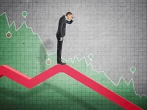 Dấu hiệu tạo đỉnh ngắn hạn của VN-Index