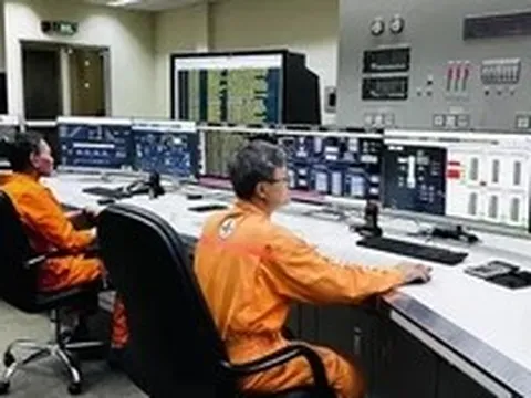 Rẻ hơn nhiều giá điện kinh doanh, khách hàng nào được áp giá điện sản xuất?