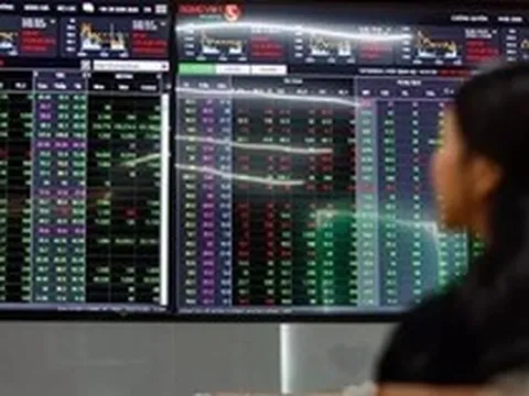 Chứng khoán đứt chuỗi tăng 8 tuần, dòng tiền bắt đáy có quay lại?