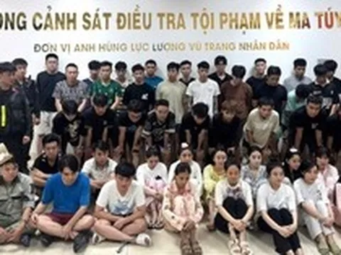 Bắt môi giới Nguyễn Thị Tuyết Hồng và 49 đối tượng trong chuyên án đặc biệt lớn