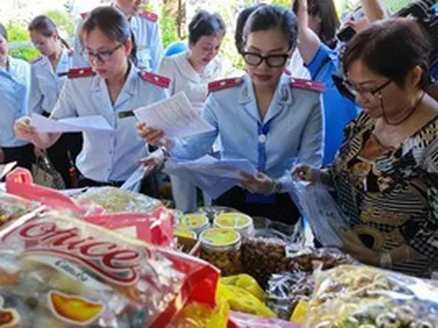 TPHCM lập 30 đoàn kiểm tra an toàn thực phẩm, phát hiện 5/310 cơ sở vi phạm