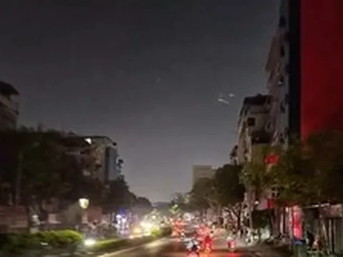 EVN Hà Nội nói gì về việc một số khu vực mất điện giữa đêm?