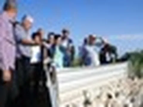 Một mô hình độc lạ “Made by Vietnam” xuất hiện trên cánh đồng lúa ở Cuba