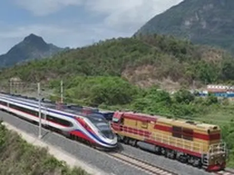 Đối thủ sầu riêng Việt Nam đón tin vui: 'con đường tơ lụa bằng thép' đưa 50.000 tấn quả tươi từ vườn trồng Thái Lan đến tay người dùng Trung Quốc mất đúng 3 ngày