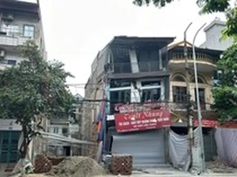 Đào móng công trình khiến nhà bên nứt toác, nguy cơ sập đổ: Ai phải bồi thường?