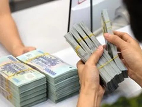 Lãi vay tăng mạnh, nhiều người tìm cách cắt lỗ chung cư