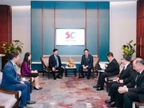Ông Trương Gia Bình gặp Thủ tướng Thái Lan, FPT lập tức bắt tay 2 đối tác hàng đầu Châu Á