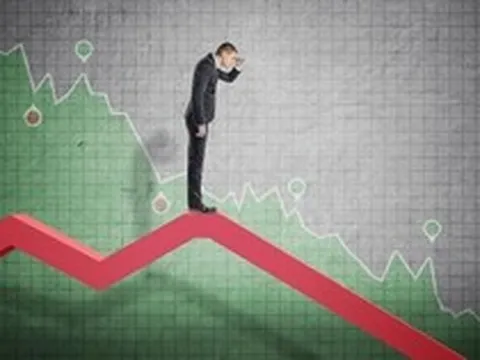 "Nhà đầu tư cần tính đến kịch bản VN-Index về dưới 1.700 điểm"
