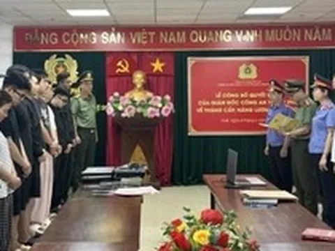 Khởi tố 7 kẻ chiếm đoạt hơn 5,5 tỷ đồng từ thẻ thanh toán quốc tế