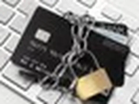 Cơ quan Thuế yêu cầu các ngân hàng lập tức phong tỏa tài khoản của người dùng trong trường hợp sau