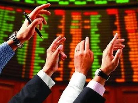 Một cổ phiếu bất ngờ được tự doanh CTCK "gom" hơn 300 tỷ trong phiên đầu tháng 7