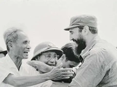 100 năm ngày sinh Fidel Castro: Cuba mãi trong trái tim các thế hệ người Việt