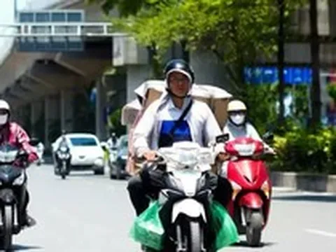 Miền Bắc nắng nóng gay gắt, bất thường