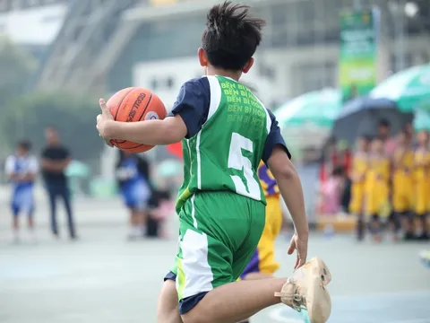 Khởi tranh Giải Bóng rổ Festival Trường học TP.HCM – Cúp Nestlé MILO 2024